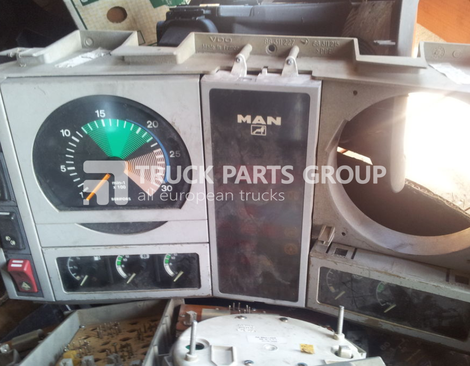 MAN instrument panel, indicator, dashboard, instrume dashboard for MAN ...